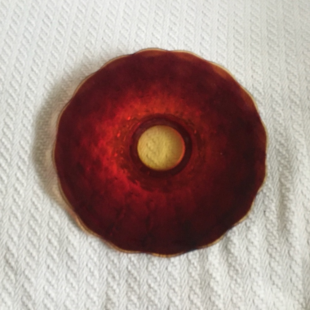 Vintage round red cake plate Tierra pattern